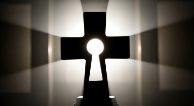 Aesthetic Spiritual Cross Keyhole Wallpaper HD 4K - Faith & Mystery