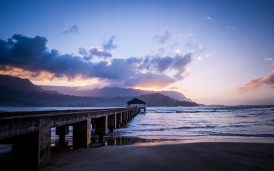 Hanalei Pier Sunset Wallpaper HD 4K - Aesthetic Beach Landscape