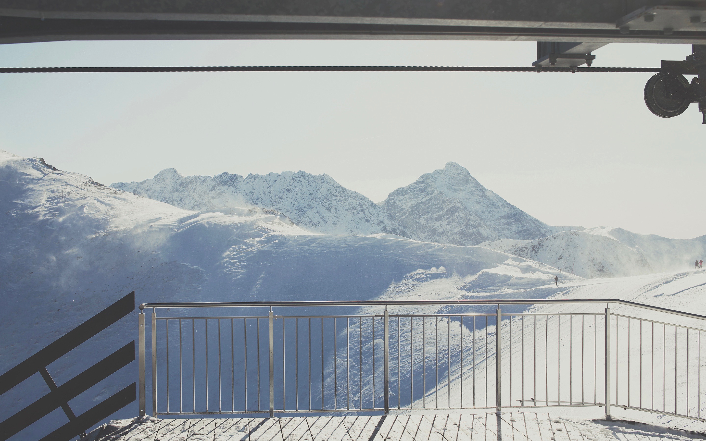 Stunning Snowy Mountain Peak View Wallpaper HD 4K Aesthetic Winter Landscape